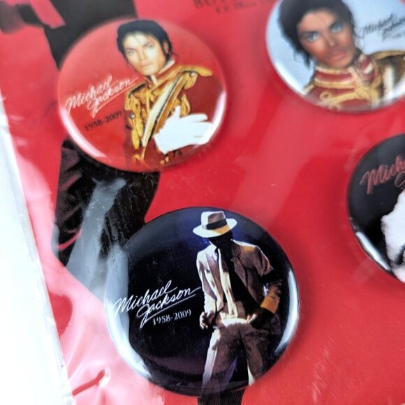 NEW Michael Jackson Memorial Button Badge 4pk - Picture 2 of 4
